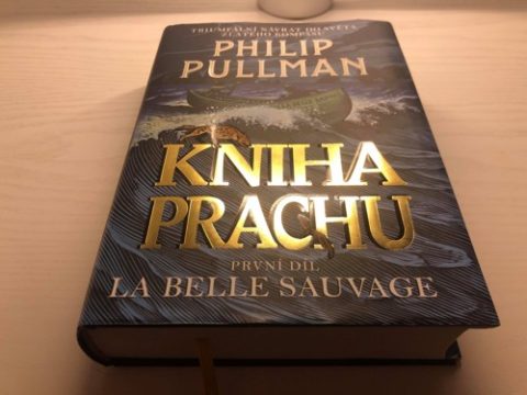 Kniha prachu